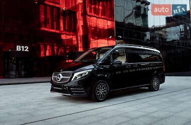 Мінівен Mercedes-Benz V-Class 2020 в Києві