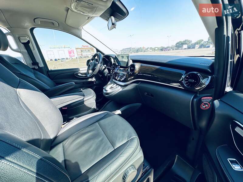 Минивэн Mercedes-Benz V-Class 2017 в Одессе