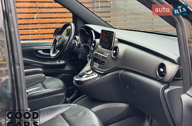 Минивэн Mercedes-Benz V-Class 2016 в 