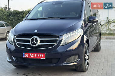Минивэн Mercedes-Benz V-Class 2017 в 