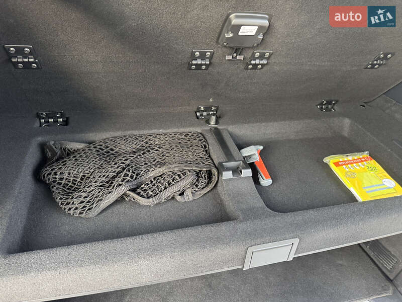 Минивэн Mercedes-Benz V-Class 2020 в Ровно фото 41 Минивэн Mercedes-Benz V-Class 2020 в Ровно