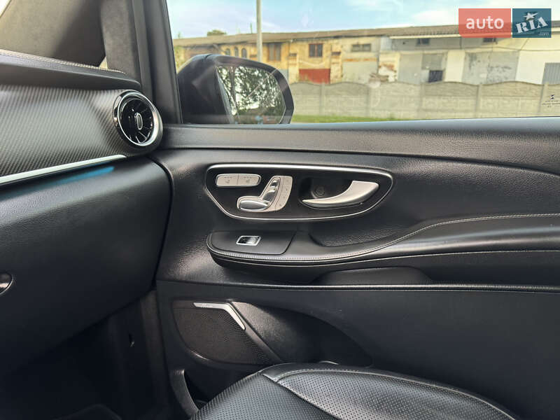 Минивэн Mercedes-Benz V-Class 2020 в Ровно фото 64 Минивэн Mercedes-Benz V-Class 2020 в Ровно