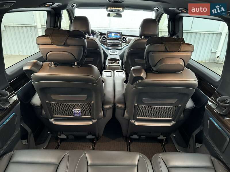 Минивэн Mercedes-Benz V-Class 2022 в Днепре фото 13 Минивэн Mercedes-Benz V-Class 2022 в Днепре