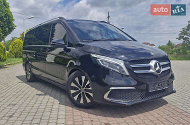 Мінівен Mercedes-Benz V-Class 2021 в Дніпрі