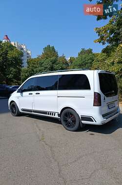 Минивэн Mercedes-Benz V-Class 2015 в 