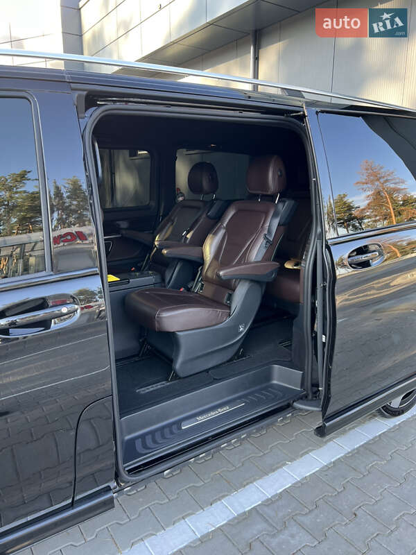 Минивэн Mercedes-Benz V-Class 2015 в Киеве