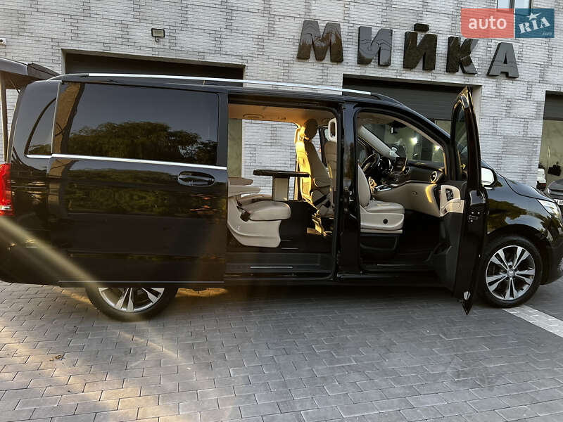 Мінівен Mercedes-Benz V-Class 2014 в Києві фото 7 Мінівен Mercedes-Benz V-Class 2014 в Києві