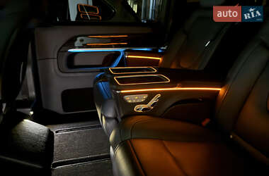 Минивэн Mercedes-Benz V-Class 2022 в 