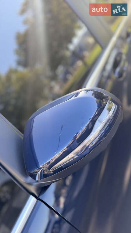 Минивэн Mercedes-Benz V-Class 2017 в Днепре фото 30 Минивэн Mercedes-Benz V-Class 2017 в Днепре