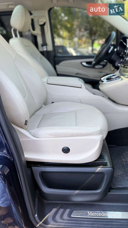 Минивэн Mercedes-Benz V-Class 2017 в Днепре фото 65 Минивэн Mercedes-Benz V-Class 2017 в Днепре