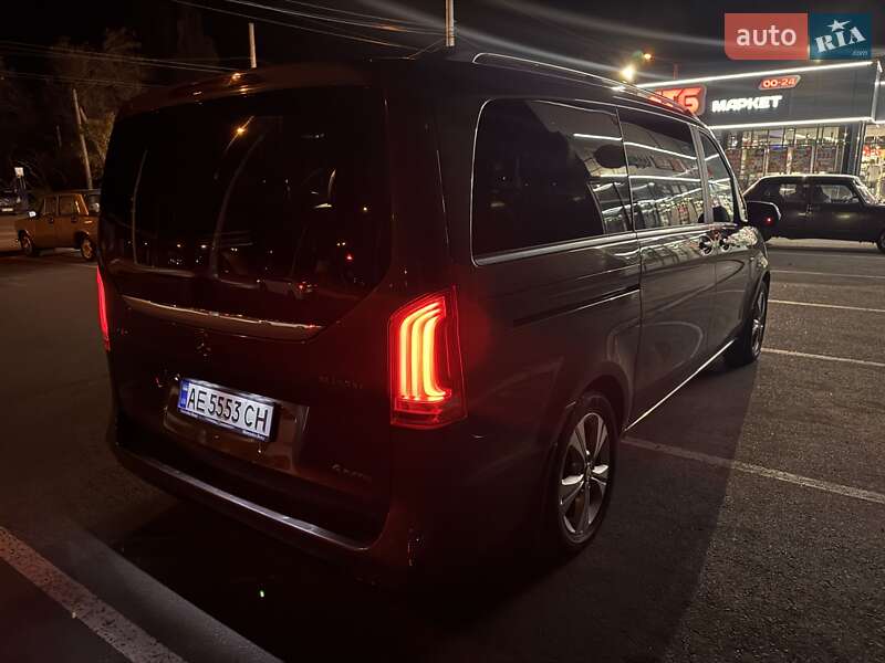 Мінівен Mercedes-Benz V-Class 2015 в Кривому Розі фото 10 Мінівен Mercedes-Benz V-Class 2015 в Кривому Розі