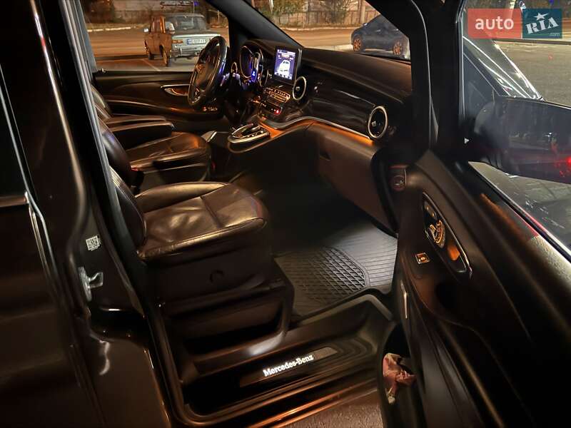 Мінівен Mercedes-Benz V-Class 2015 в Кривому Розі фото 15 Мінівен Mercedes-Benz V-Class 2015 в Кривому Розі