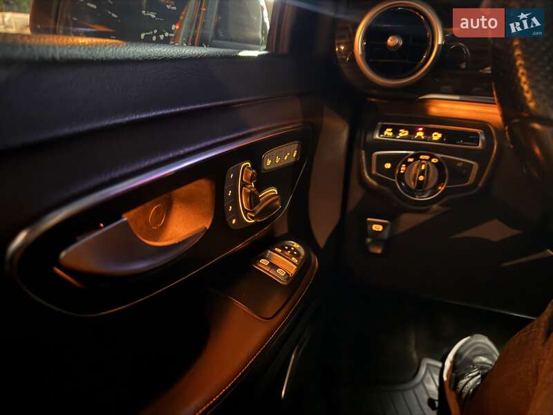 Мінівен Mercedes-Benz V-Class 2015 в Кривому Розі фото 19 Мінівен Mercedes-Benz V-Class 2015 в Кривому Розі