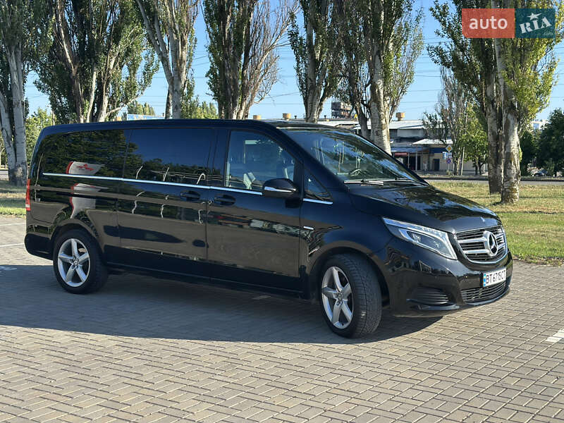 Минивэн Mercedes-Benz V-Class 2015 в Херсоне