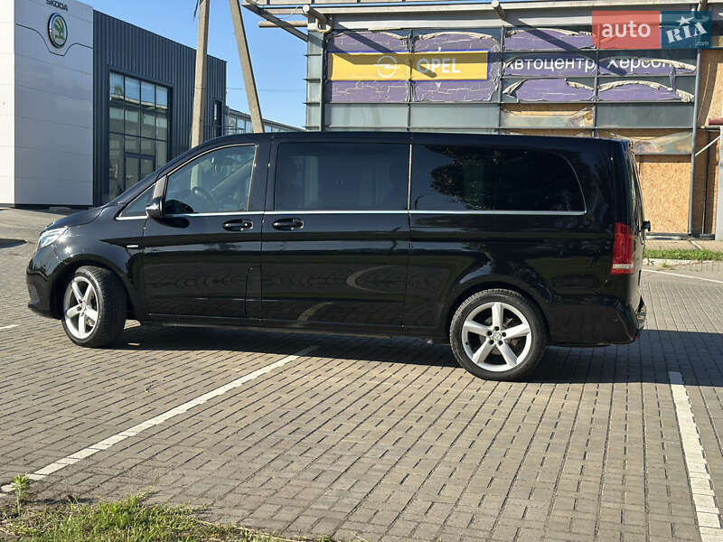 Минивэн Mercedes-Benz V-Class 2015 в Херсоне