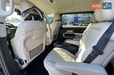 Минивэн Mercedes-Benz V-Class 2018 в 