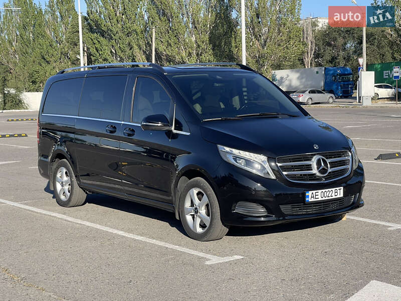 Минивэн Mercedes-Benz V-Class 2018 в Днепре фото 2 Минивэн Mercedes-Benz V-Class 2018 в Днепре
