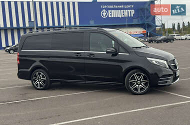 Минивэн Mercedes-Benz V-Class 2021 в 