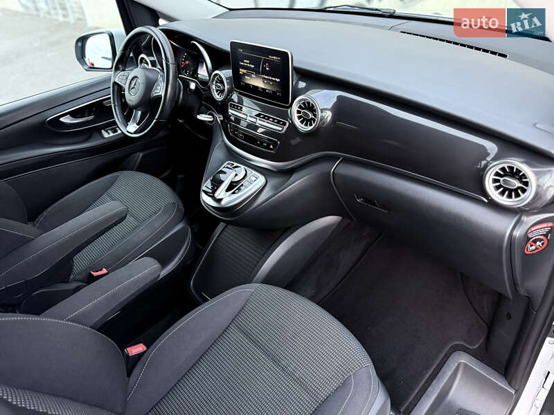Минивэн Mercedes-Benz V-Class 2019 в Львове