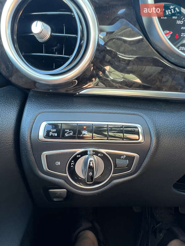 Мінівен Mercedes-Benz V-Class 2016 в Києві