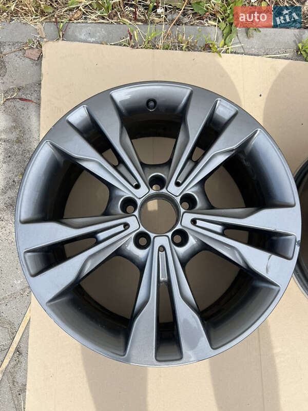 Мінівен Mercedes-Benz V-Class 2016 в Києві