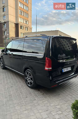 Минивэн Mercedes-Benz V-Class 2017 в 
