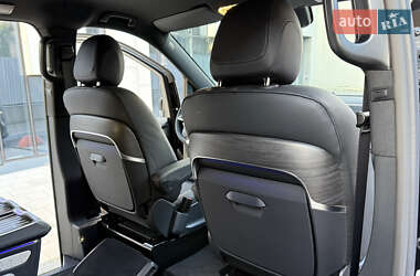 Минивэн Mercedes-Benz V-Class 2025 в 