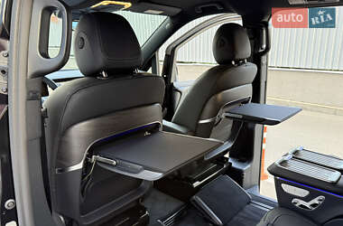 Минивэн Mercedes-Benz V-Class 2025 в 