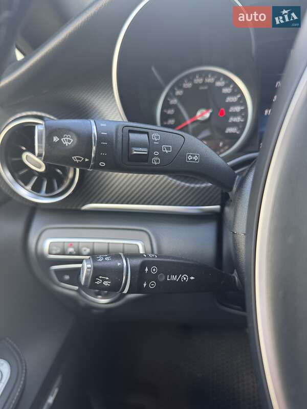 Минивэн Mercedes-Benz V-Class 2021 в Киеве