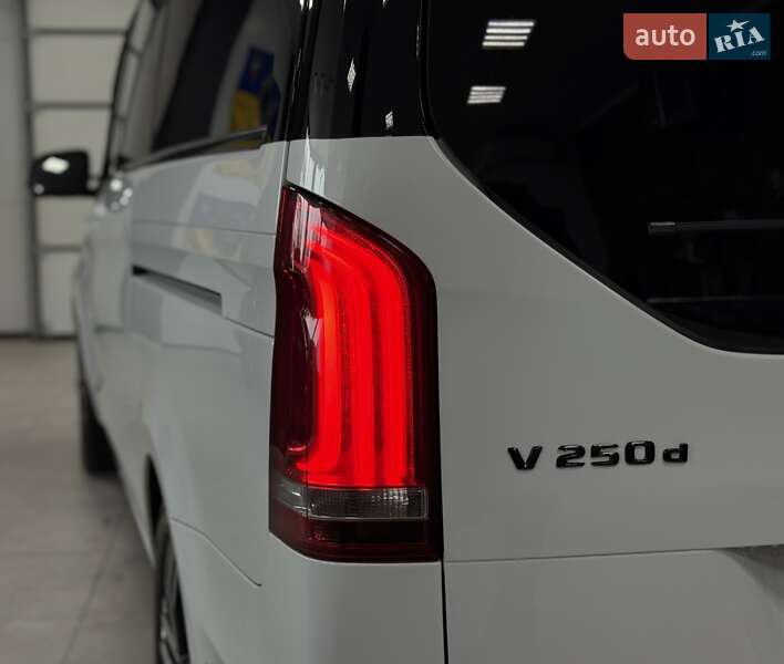 Минивэн Mercedes-Benz V-Class 2015 в Тернополе