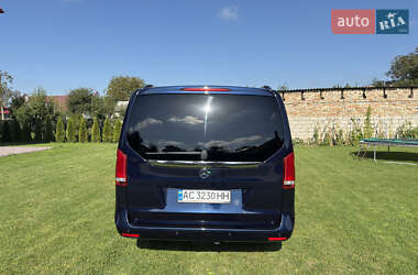 Минивэн Mercedes-Benz V-Class 2016 в 