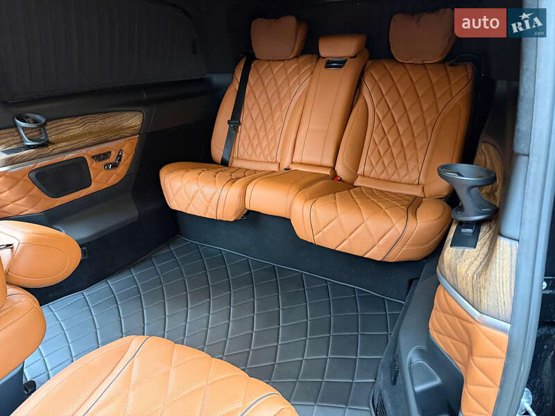 Минивэн Mercedes-Benz V-Class 2021 в Киеве фото 16 Минивэн Mercedes-Benz V-Class 2021 в Киеве