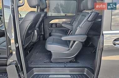 Минивэн Mercedes-Benz V-Class 2020 в 