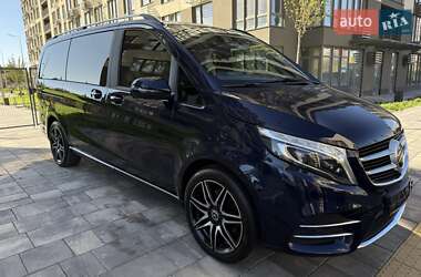 Минивэн Mercedes-Benz V-Class 2019 в 