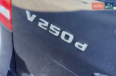 Минивэн Mercedes-Benz V-Class 2019 в 