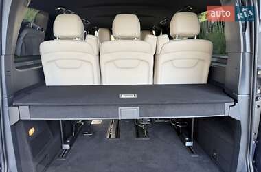 Минивэн Mercedes-Benz V-Class 2019 в 