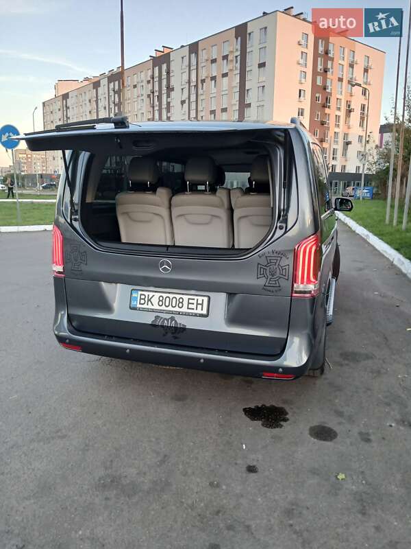 Минивэн Mercedes-Benz V-Class 2014 в Ровно