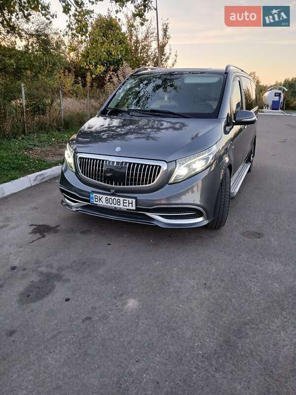 Минивэн Mercedes-Benz V-Class 2014 в Ровно