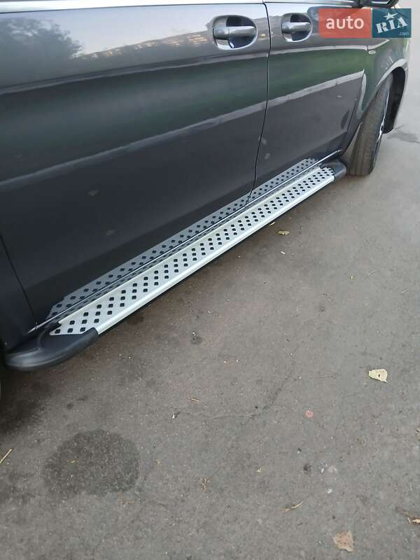 Минивэн Mercedes-Benz V-Class 2014 в Ровно