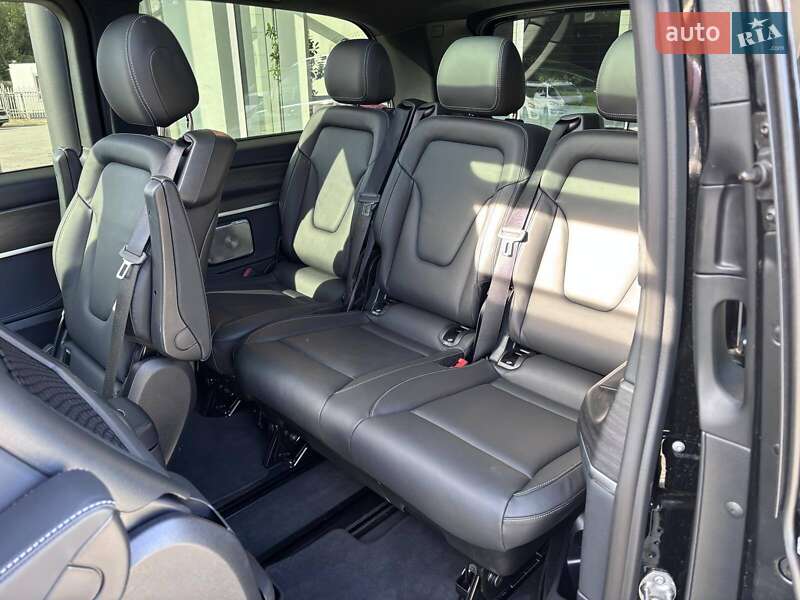 Минивэн Mercedes-Benz V-Class 2024 в Львове