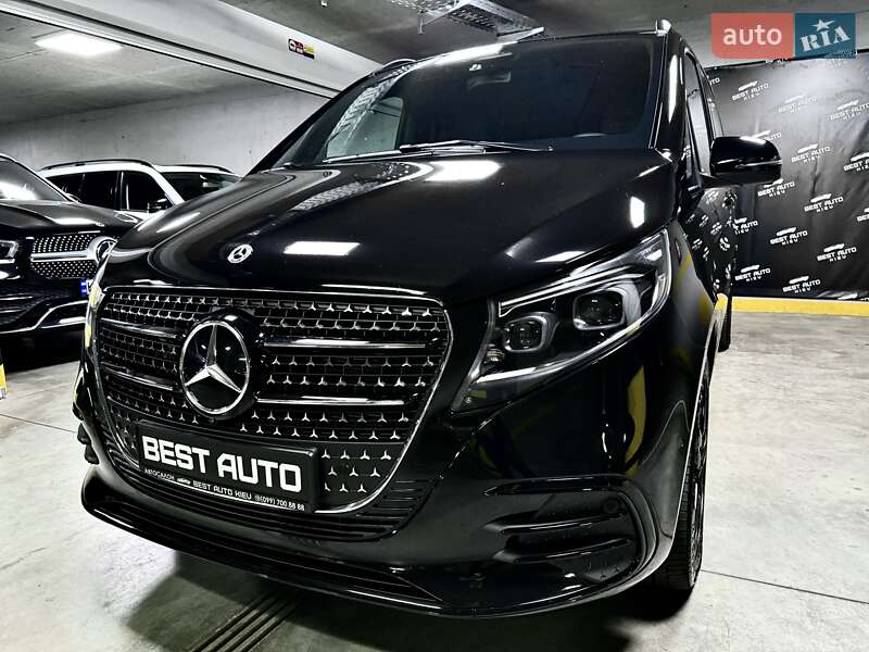 Минивэн Mercedes-Benz V-Class 2024 в Киеве
