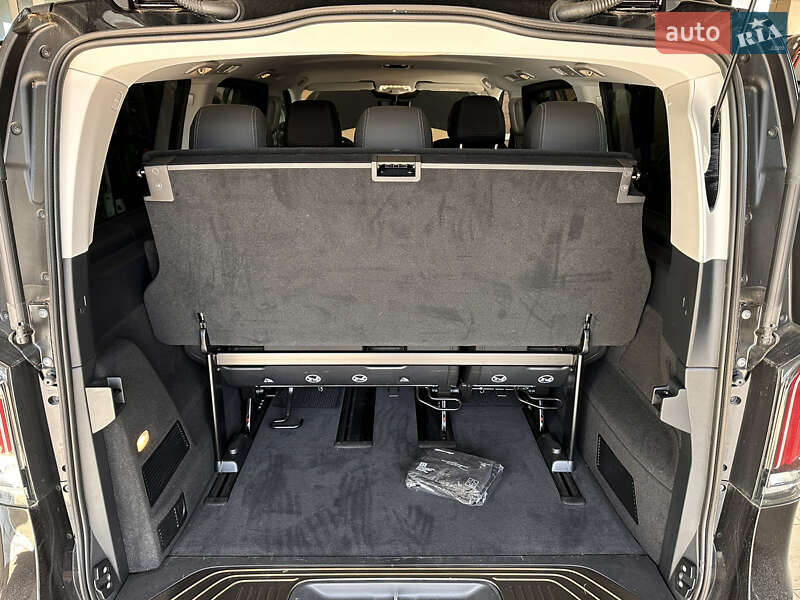 Минивэн Mercedes-Benz V-Class 2024 в Житомире