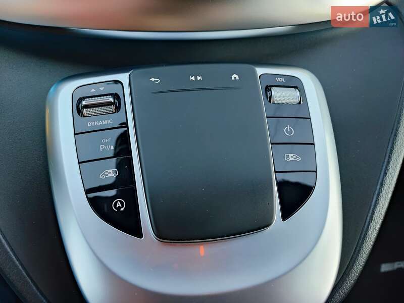 Минивэн Mercedes-Benz V-Class 2021 в Черновцах