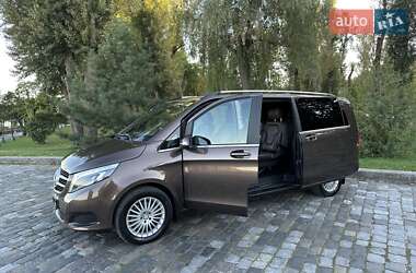 Минивэн Mercedes-Benz V-Class 2016 в 