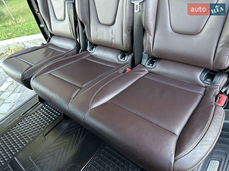 Мінівен Mercedes-Benz V-Class 2016 в Києві