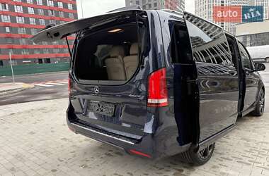 Минивэн Mercedes-Benz V-Class 2018 в 