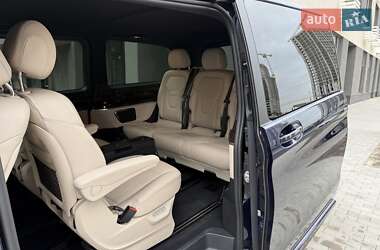Минивэн Mercedes-Benz V-Class 2018 в 