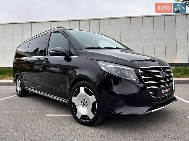Минивэн Mercedes-Benz V-Class 2025 в Киеве