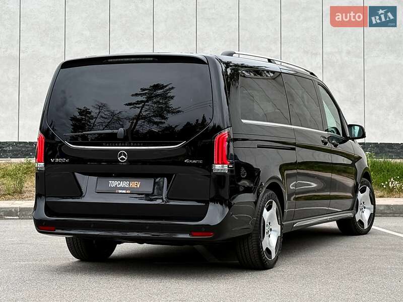Минивэн Mercedes-Benz V-Class 2025 в Киеве