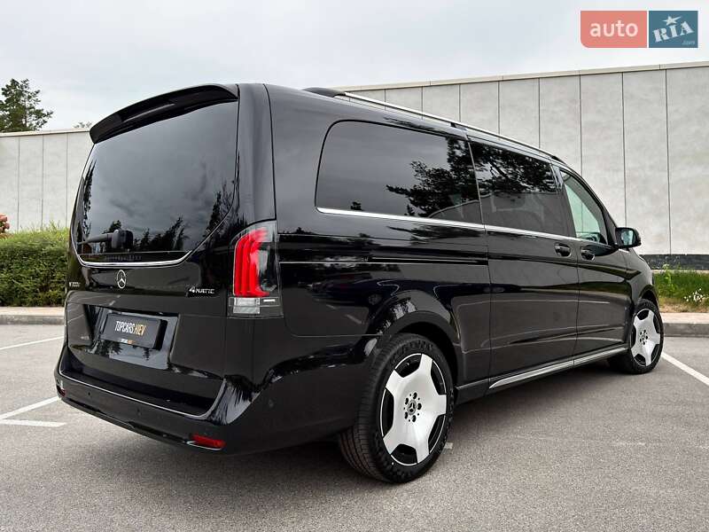 Минивэн Mercedes-Benz V-Class 2025 в Киеве